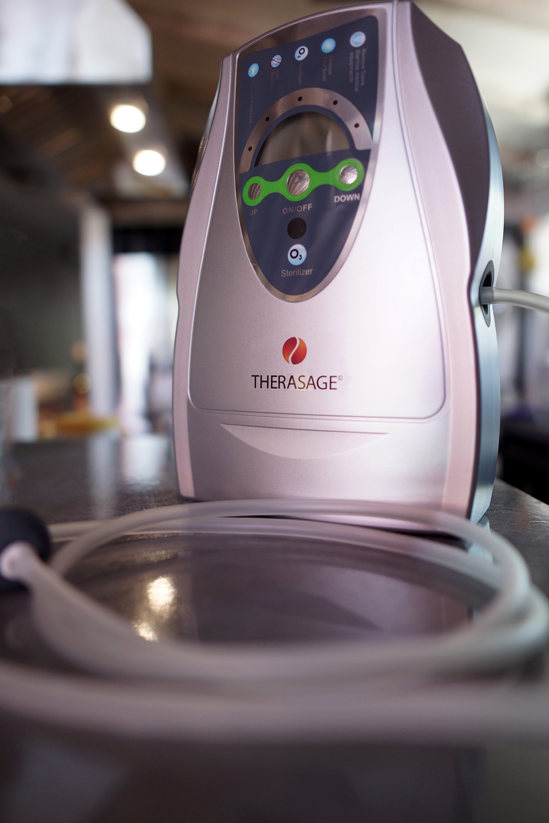 TheraO3 - Bubbler (Worldwide 110v-240v North America Plug Included)